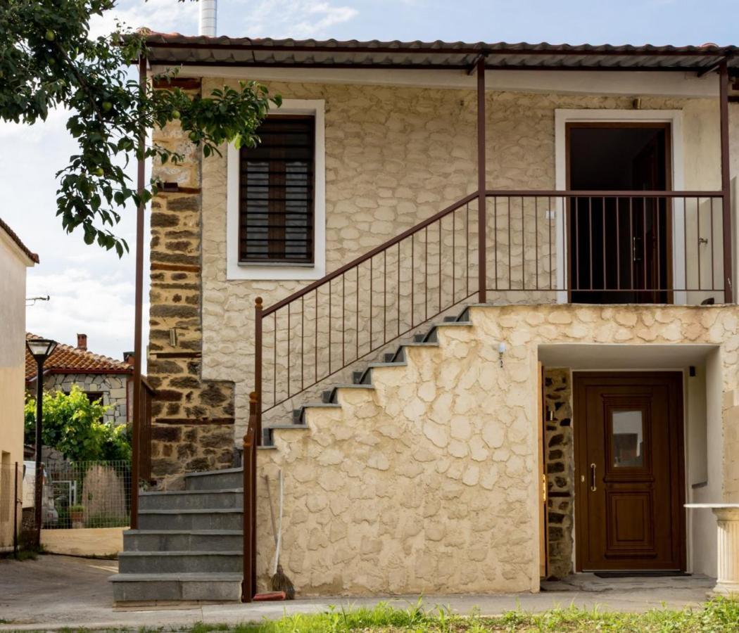 Marianthi'S Stone House Villa อาโยส นิโกลาออส ภายนอก รูปภาพ